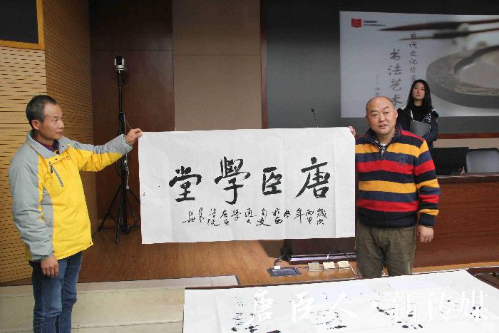 麻豆传媒